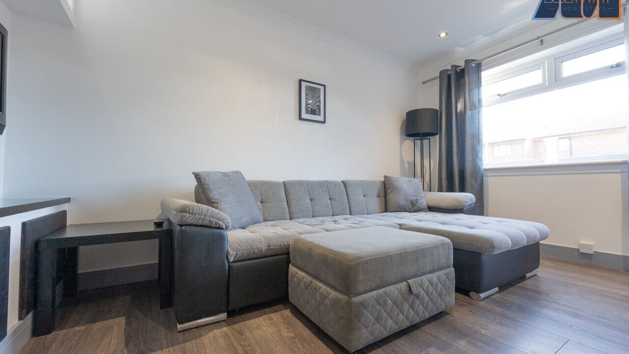 Photo of Livingroom in Livingston