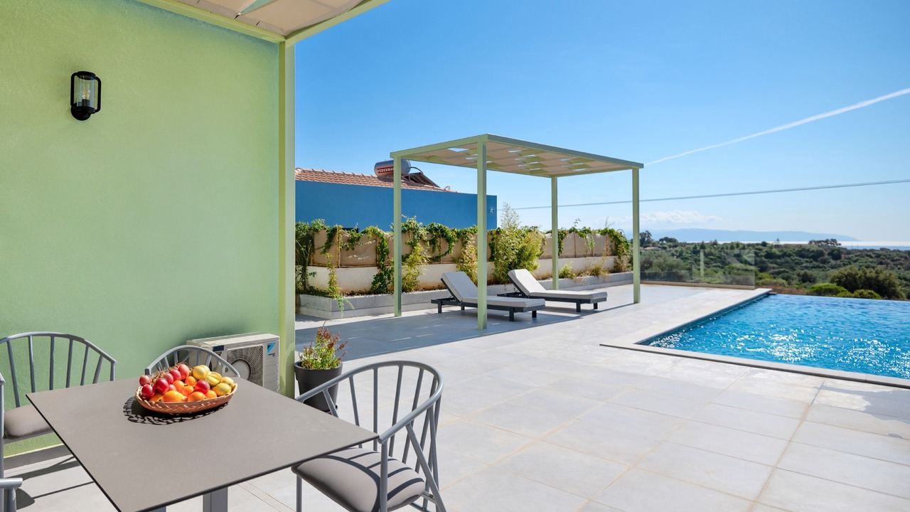 Photo of Outdoor in Karavados