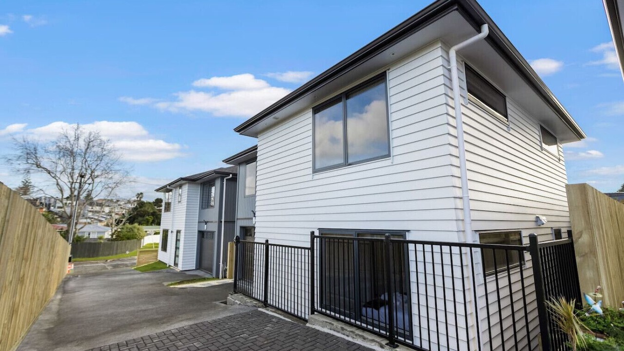 Photo of Others in Mount Roskill