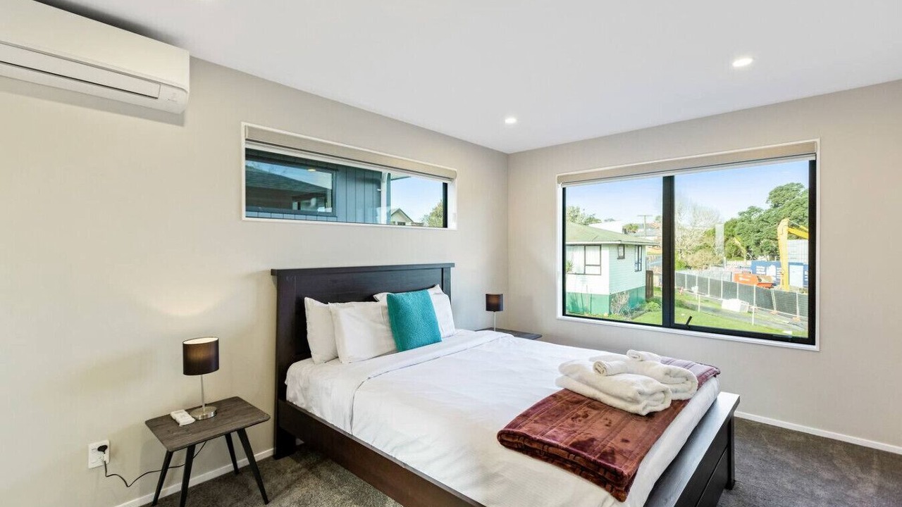 Photo of Others in Mount Roskill