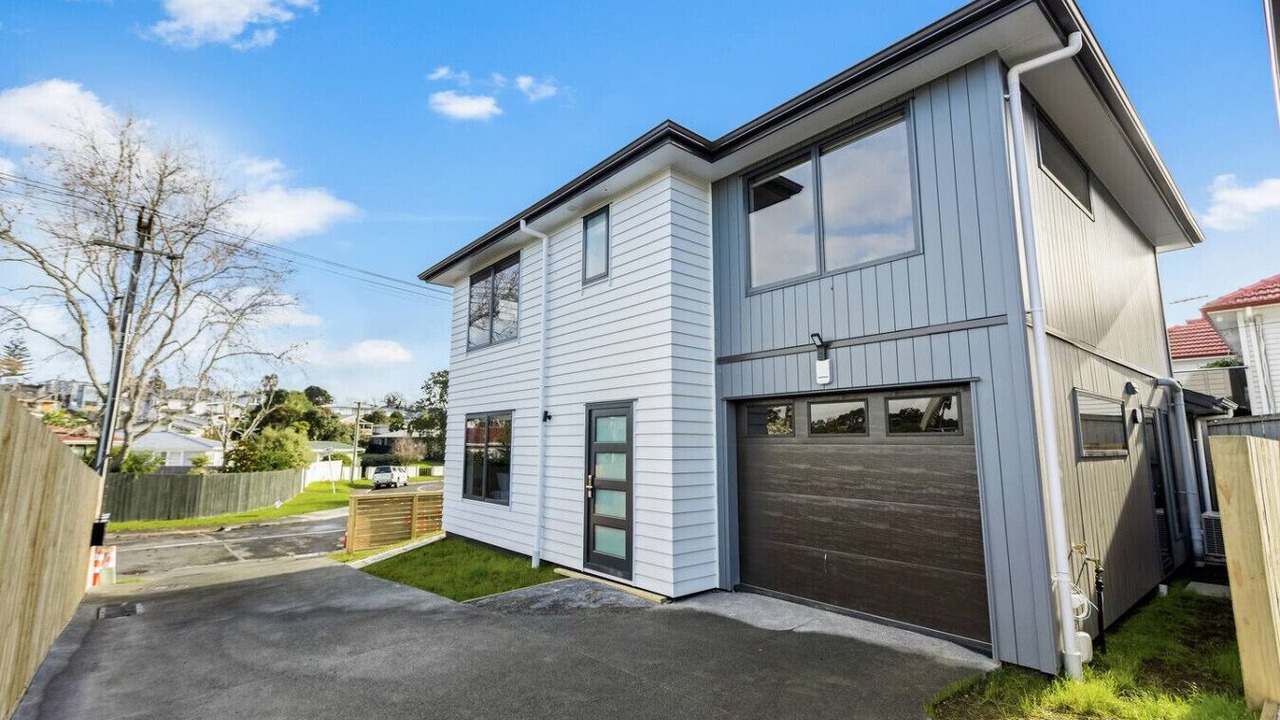 Photo of Others in Mount Roskill