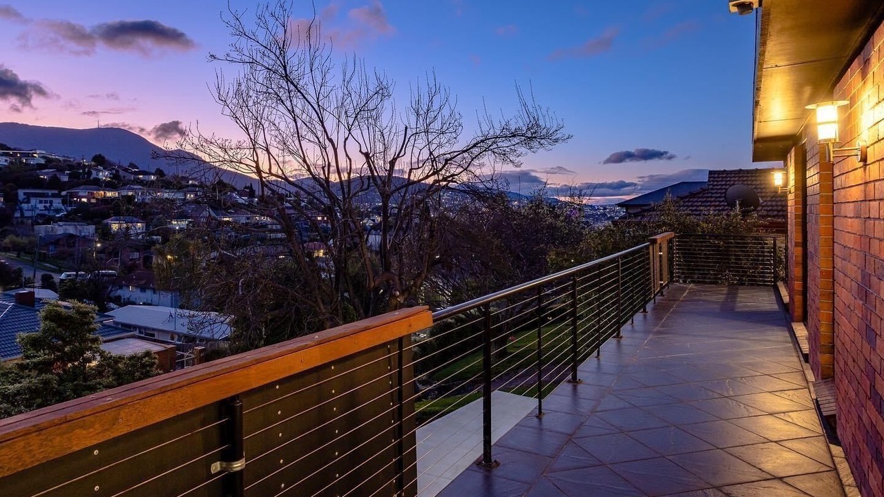Photo of Patio Balcony in Sandy Bay