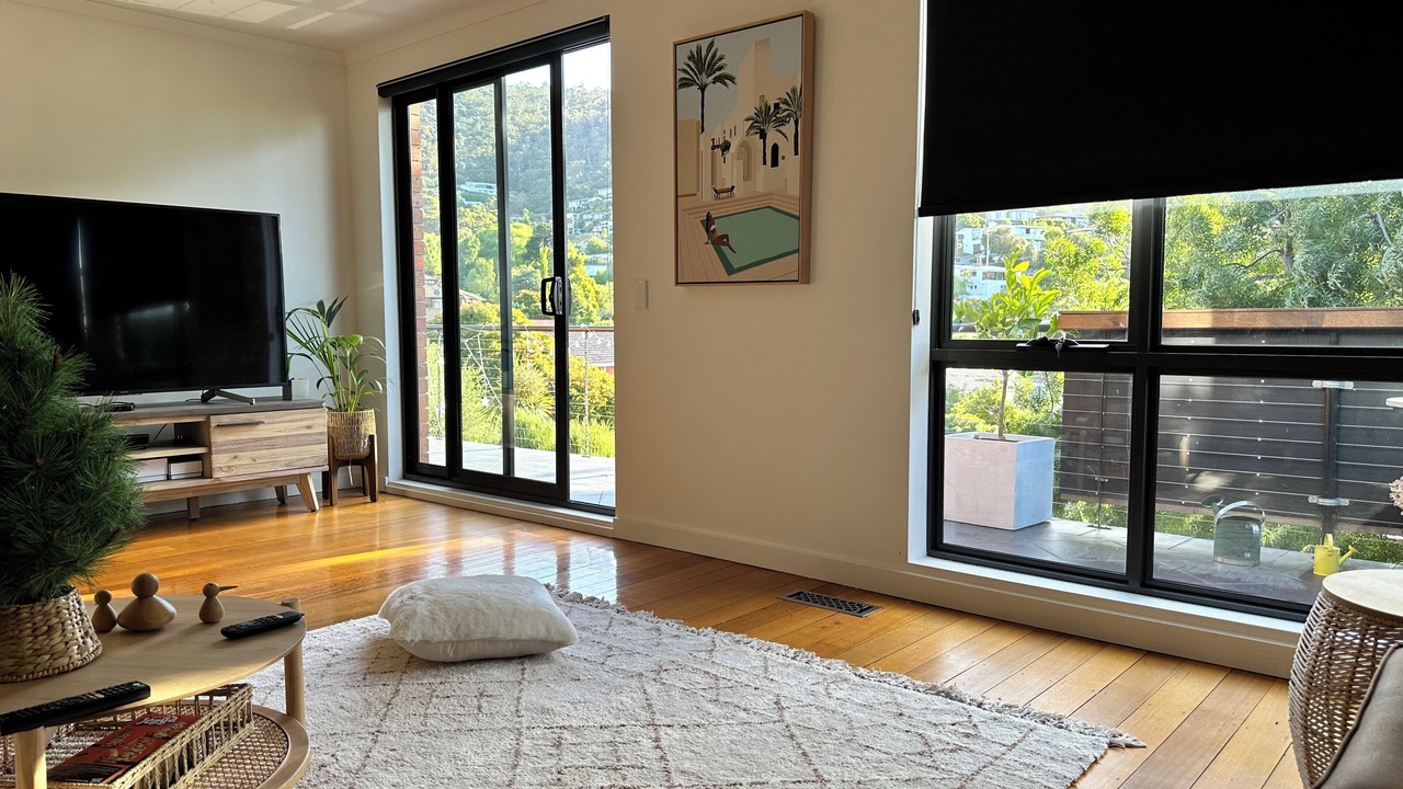 Photo of Livingroom in Sandy Bay