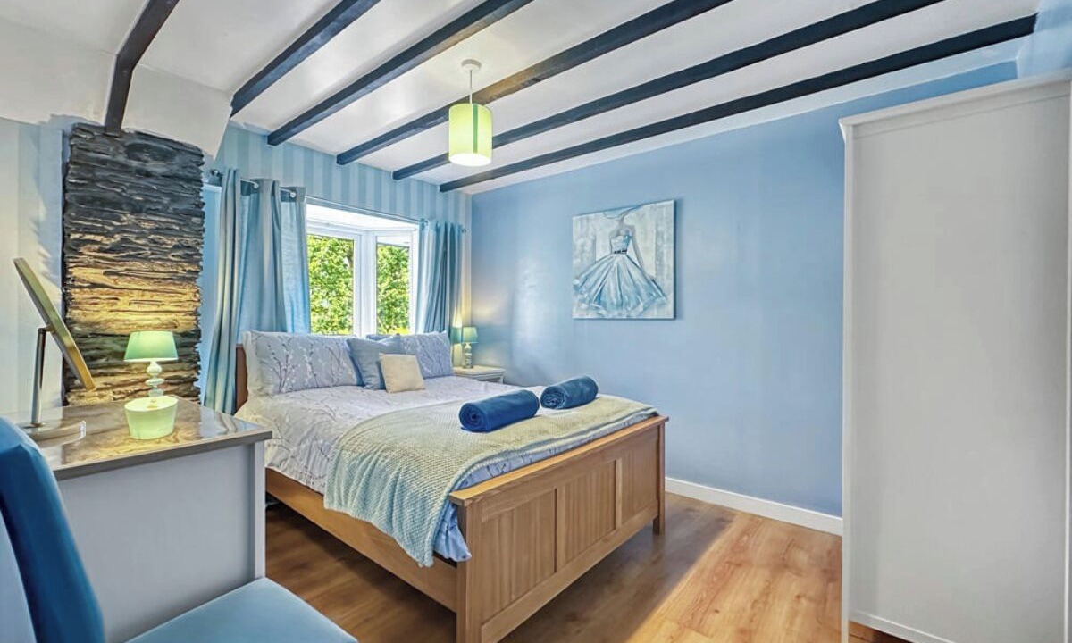 Photo of Bedroom in Glencoe