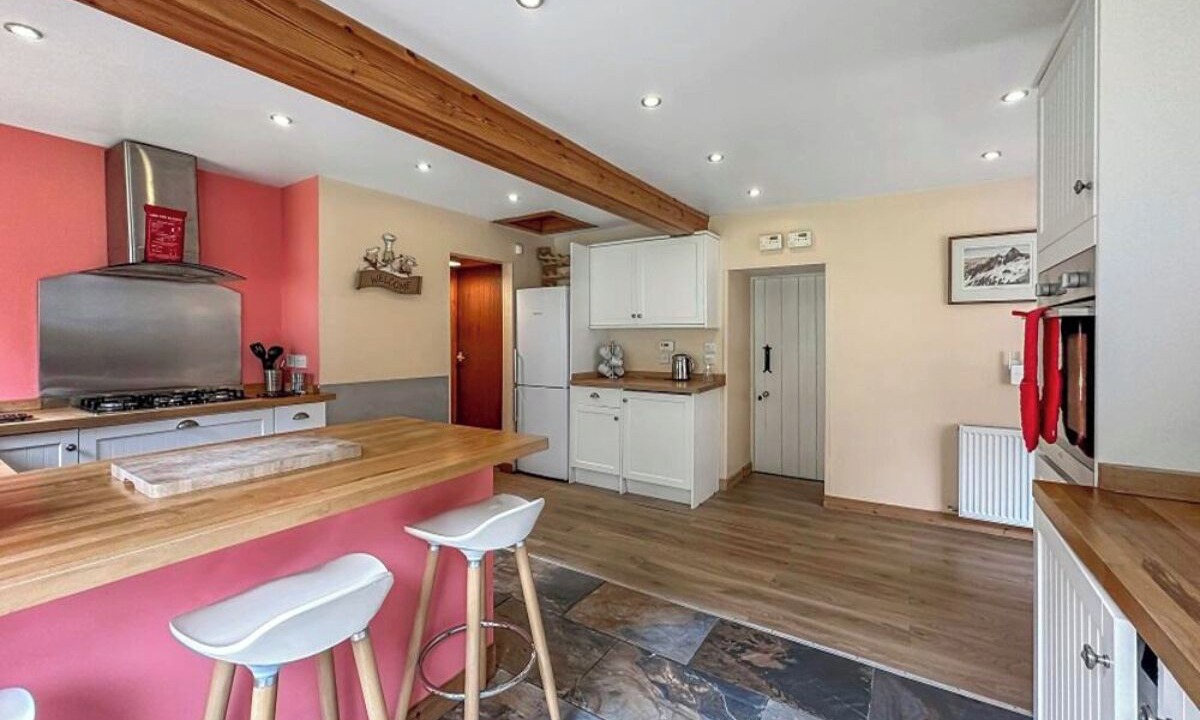 Photo of Kitchen in Glencoe