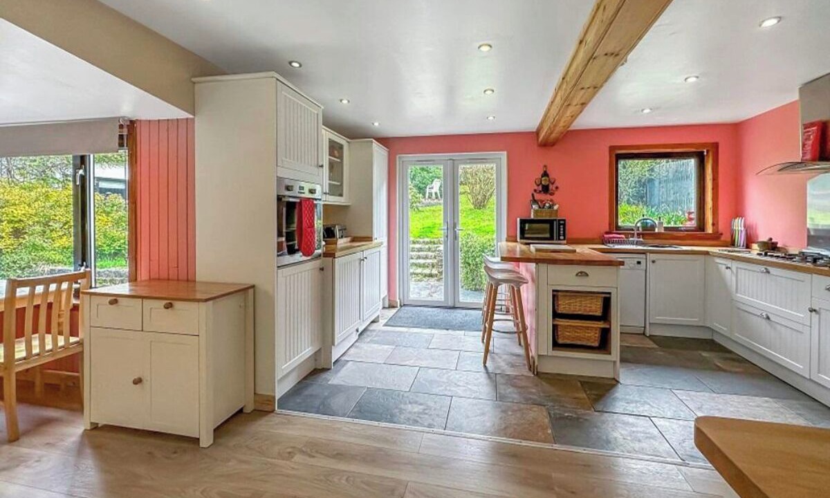 Photo of Kitchen in Glencoe
