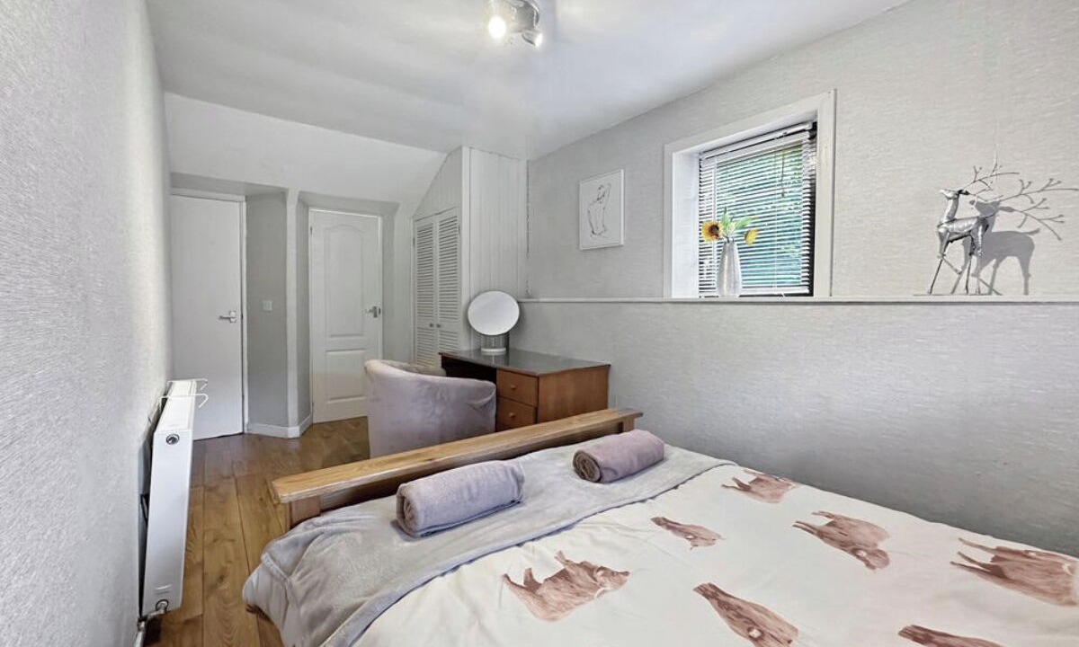 Photo of Bedroom in Glencoe