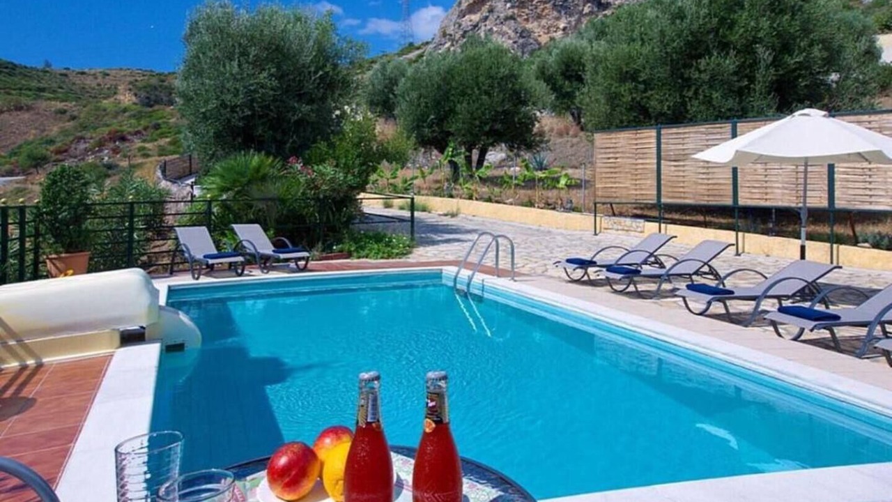 Photo of Outdoor in Kateleios