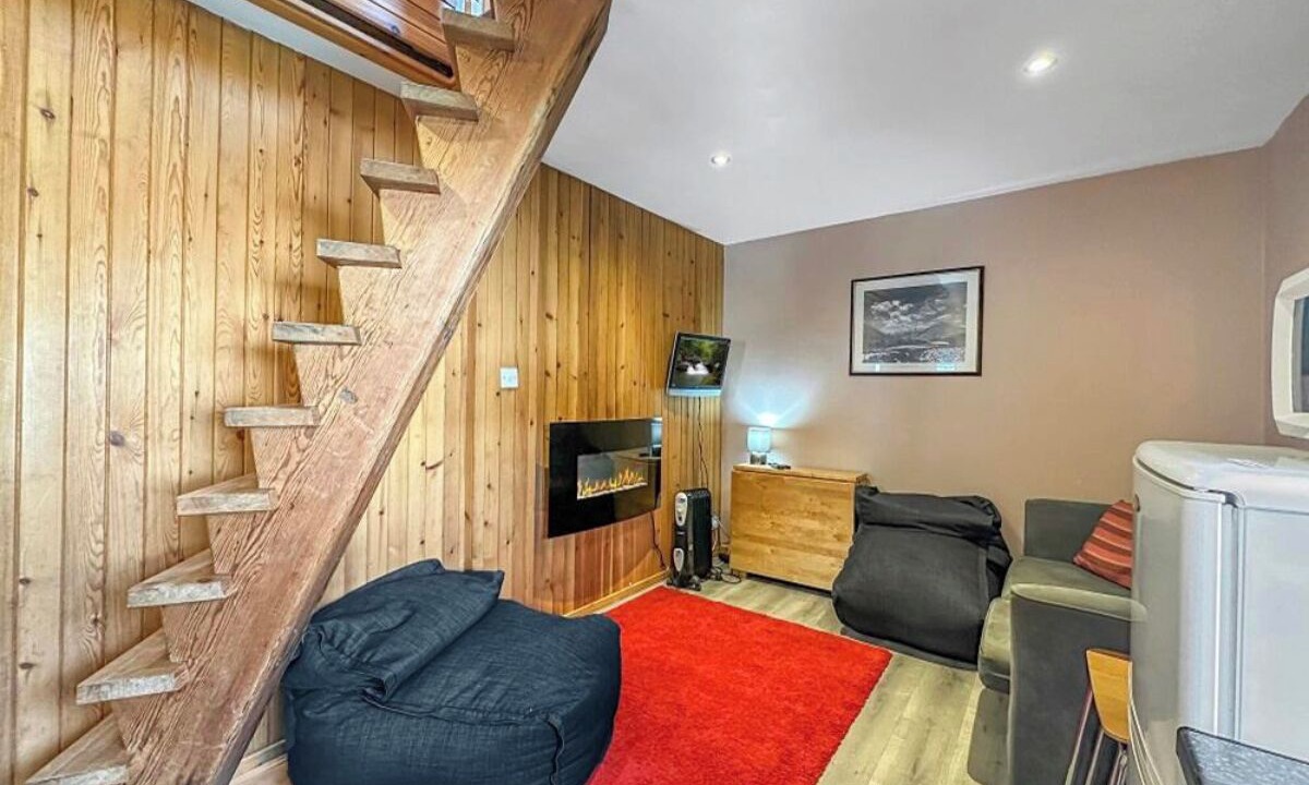 Photo of Livingroom in Glencoe