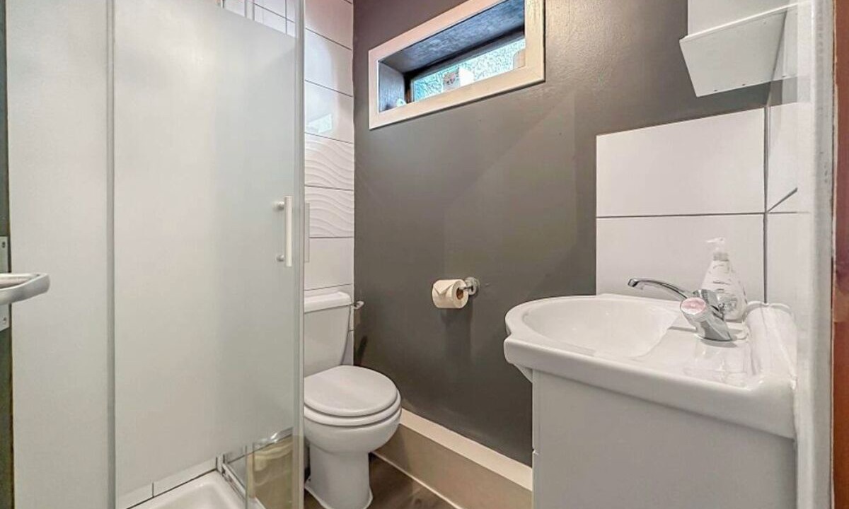 Photo of Bathroom in Glencoe