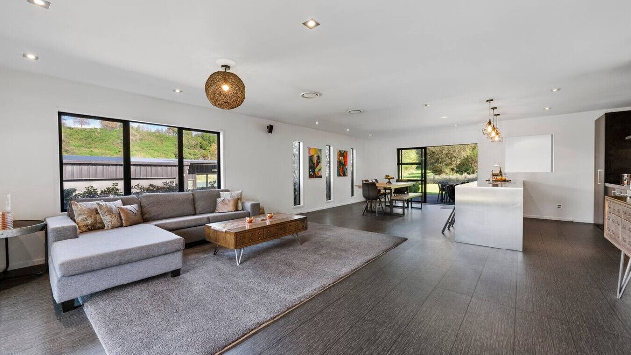 Photo of Livingroom in Rangatira Park