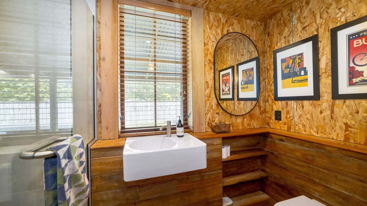 Photo of Bathroom in Martinborough