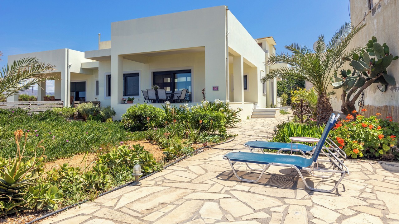 Photo of Patio Balcony in Gournai