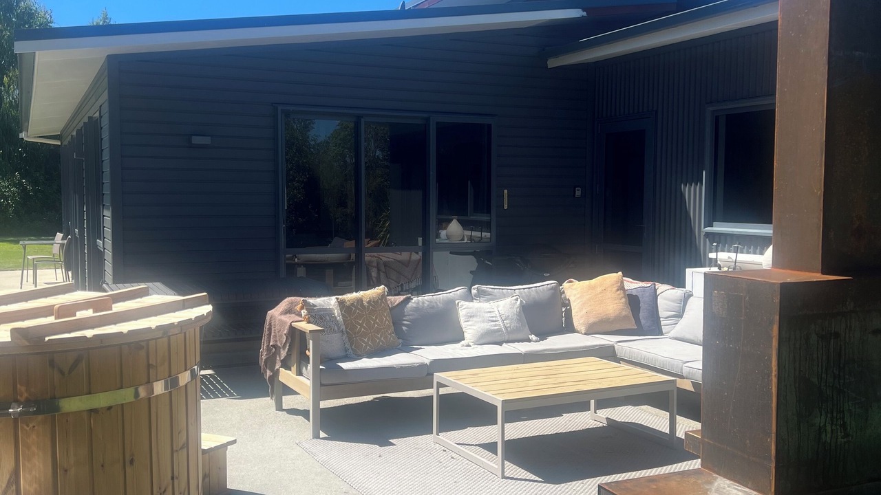 Photo of Patio Balcony in Lake Hawea