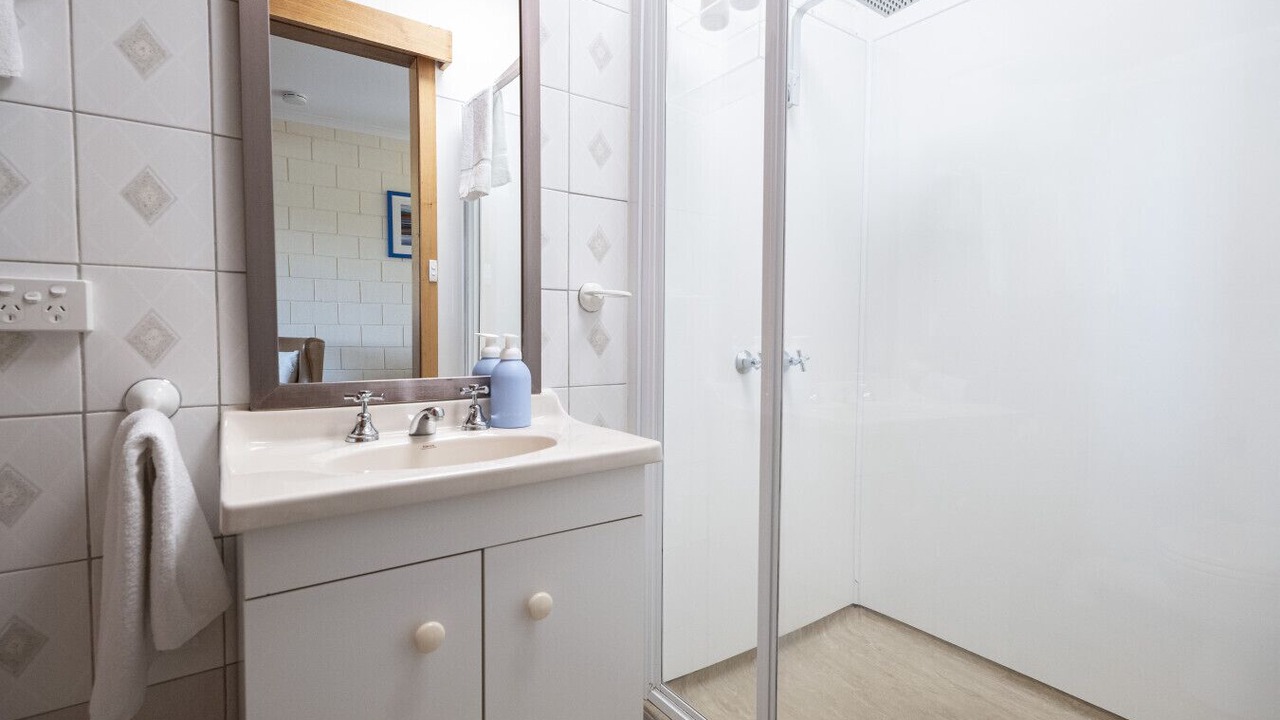Photo of Bathroom in Scamander