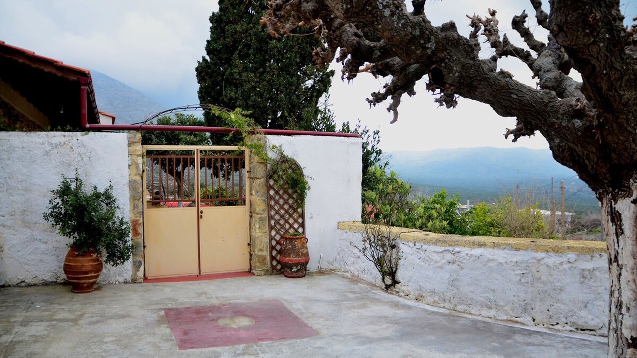 Photo of Outdoor in Nipidhitos