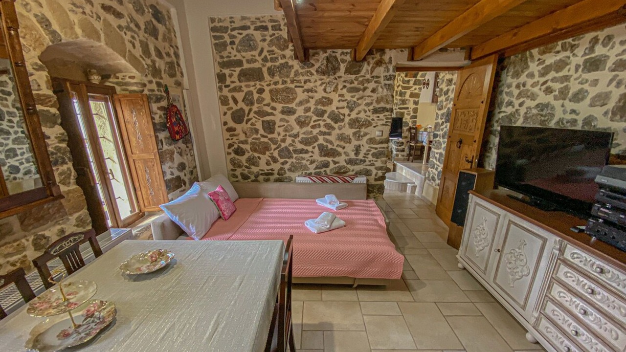 Photo of Others in Nipidhitos