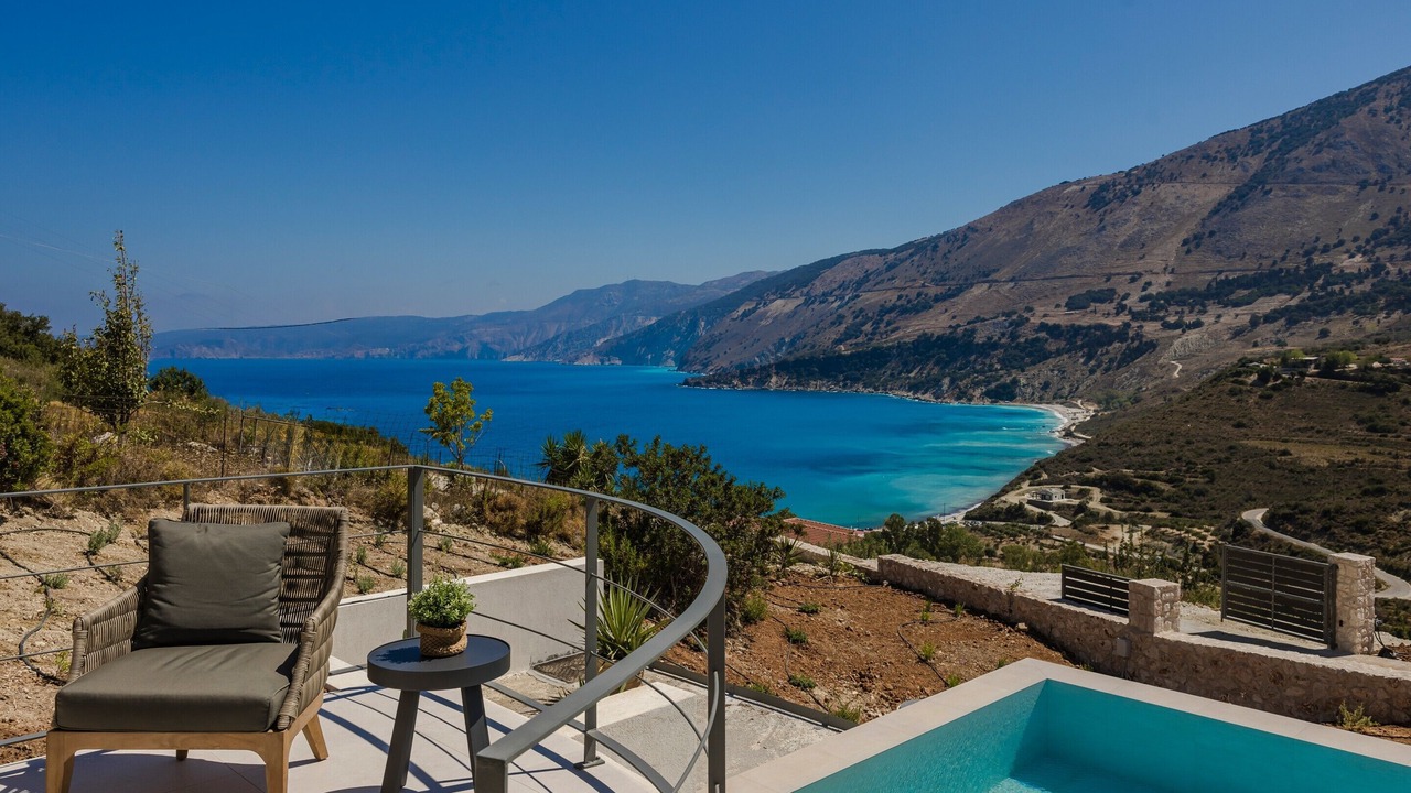 Photo of Outdoor in Zola