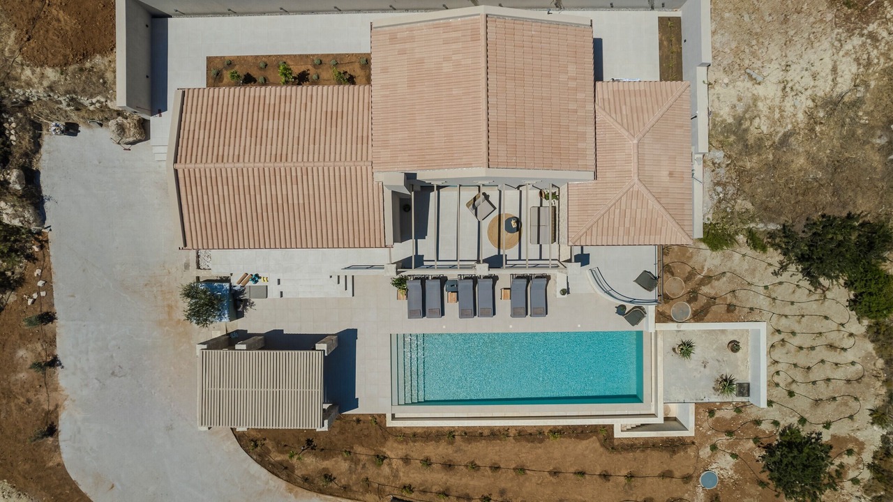 Photo of Outdoor in Zola