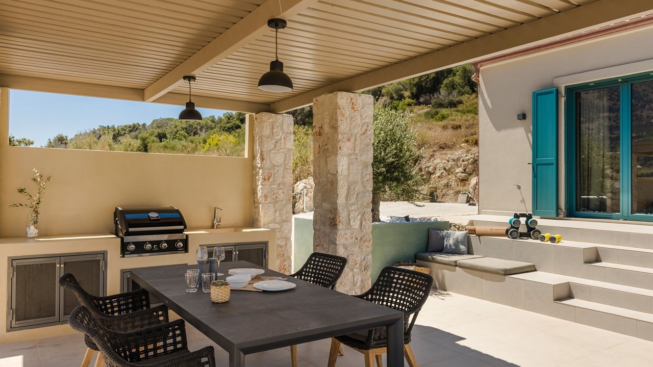 Photo of Outdoor in Zola