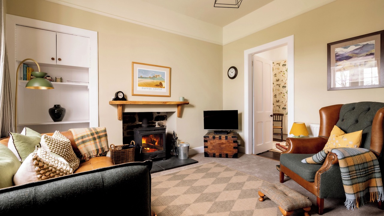 Photo of Livingroom in Elgin