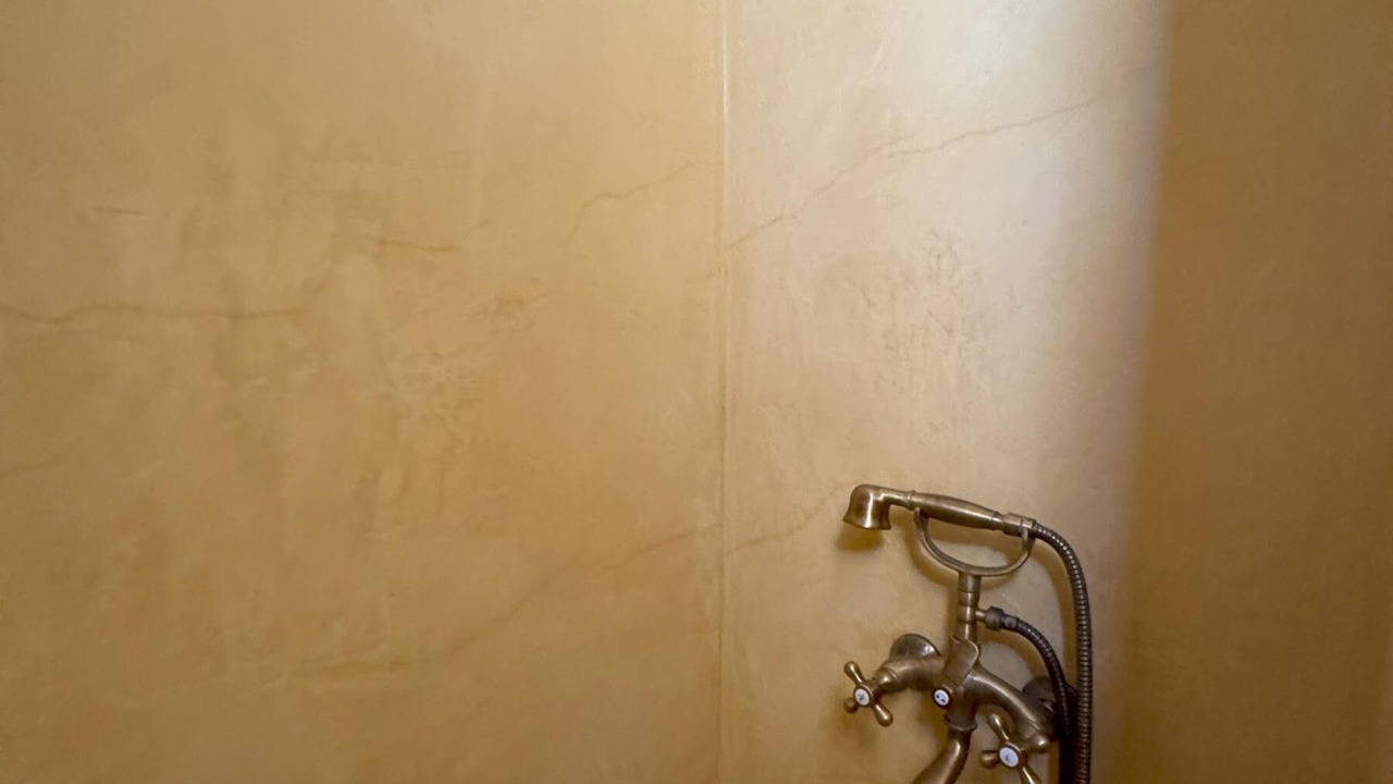 Photo of Bathroom in East Mani