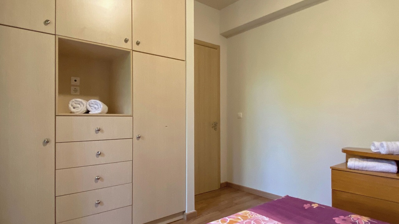 Photo of Bedroom in Khelmata