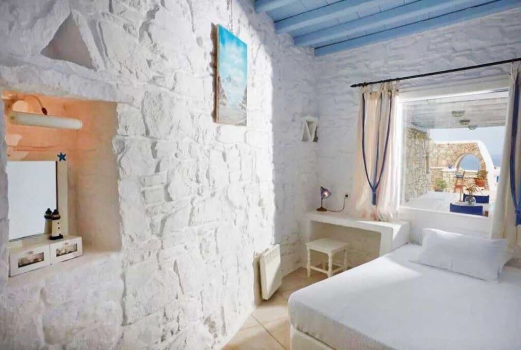 Photo of Bedroom in Kanalia