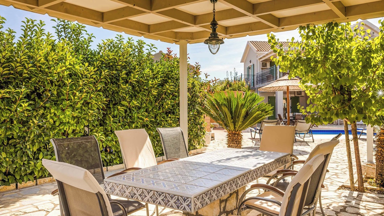 Photo of Outdoor in Makriotika