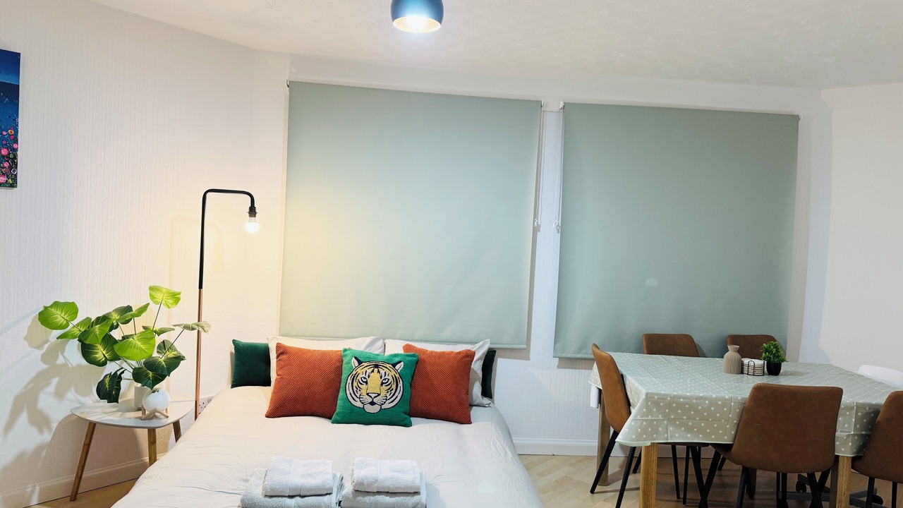 Photo of Bedroom in Tollcross