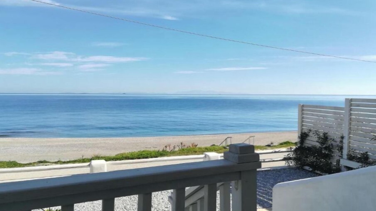 Photo of Outdoor in Mourteri