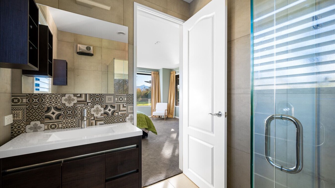 Photo of Bathroom in Wanaka