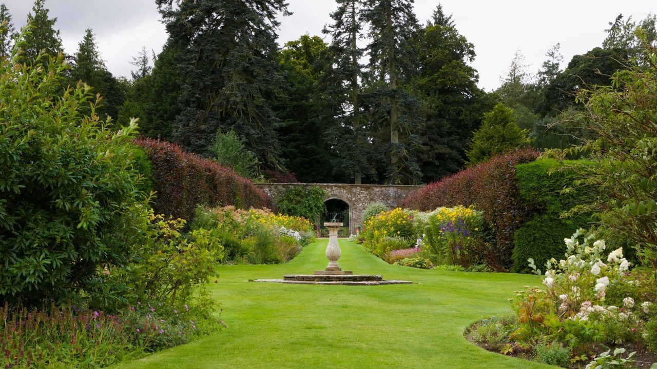 Photo of Others in Peebles