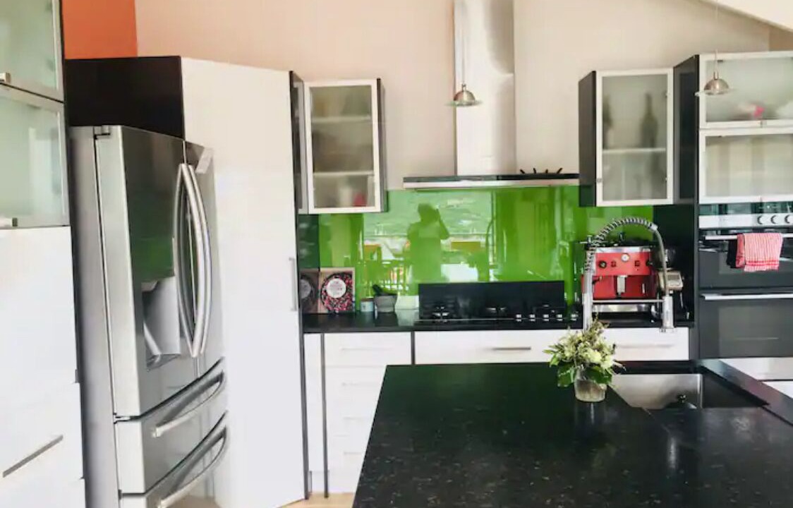 Photo of Kitchen in Waikawa Bay