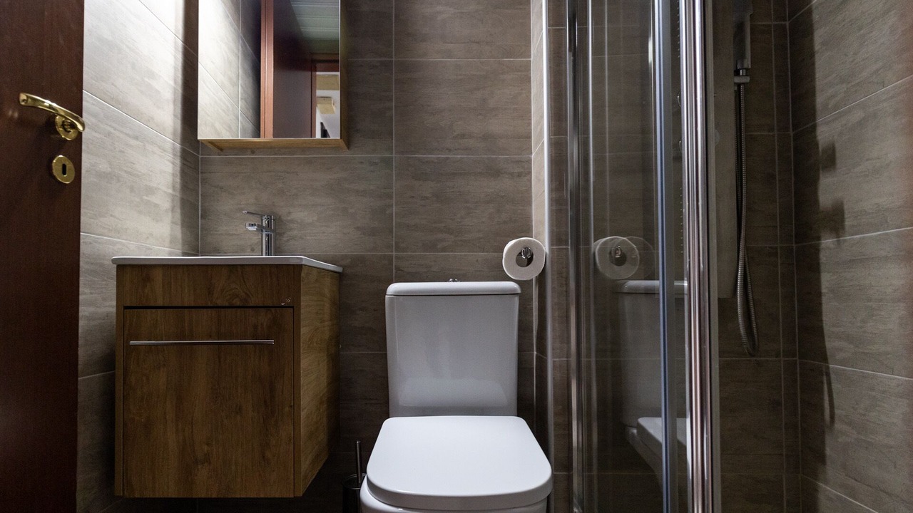 Photo of Bathroom in Vardaris