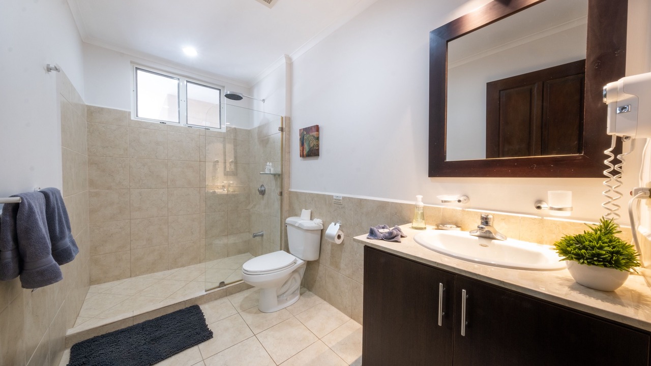 Photo of Bathroom in Barrio Los Villalobos