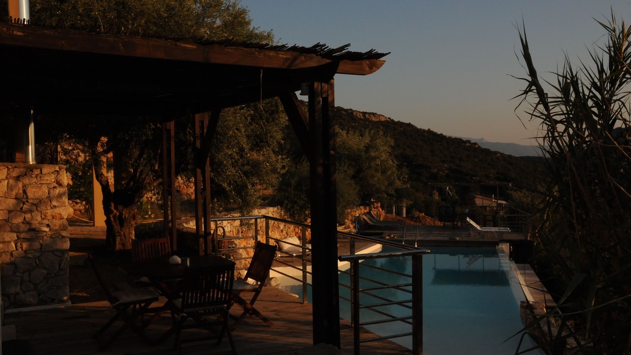 Photo of Outdoor in Alyki