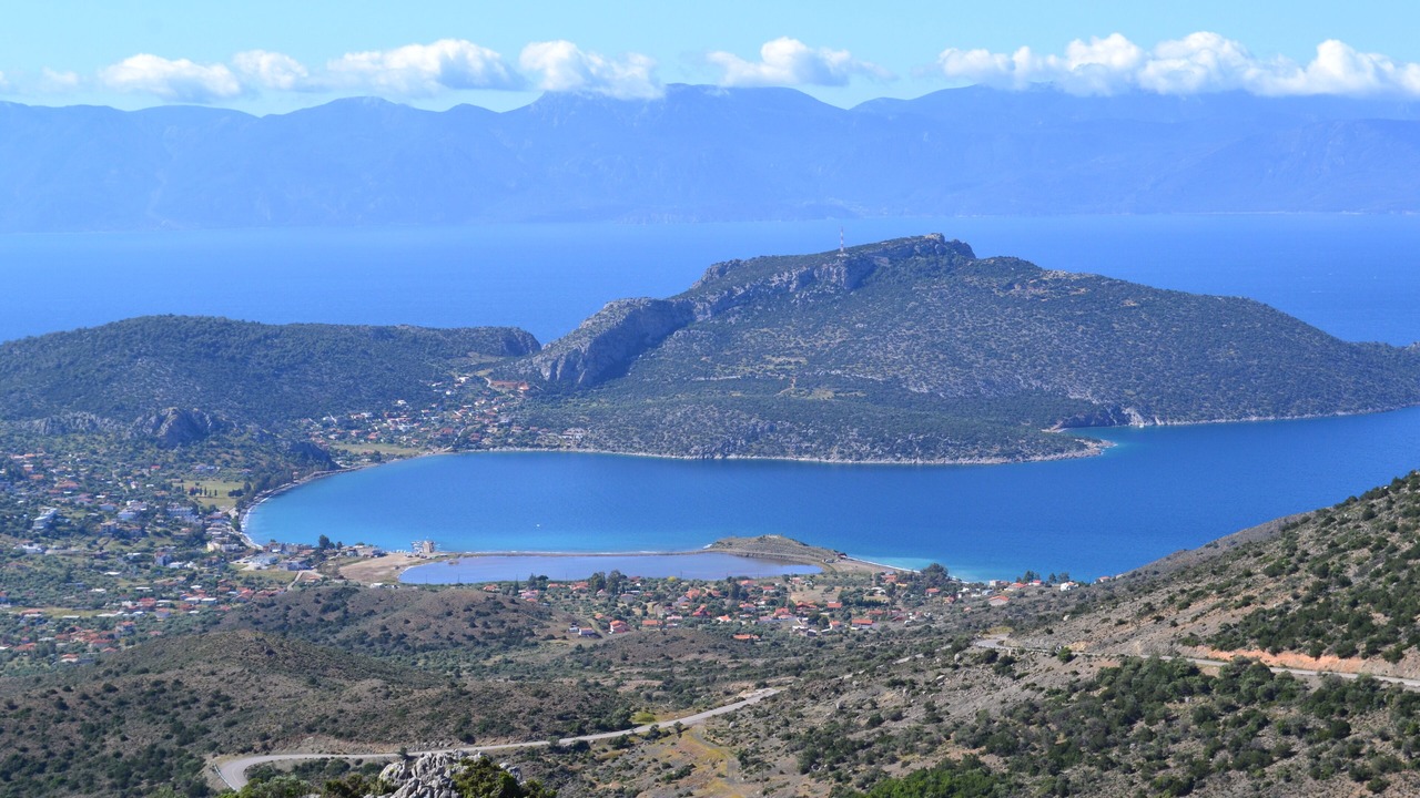 Photo of Outdoor in Alyki