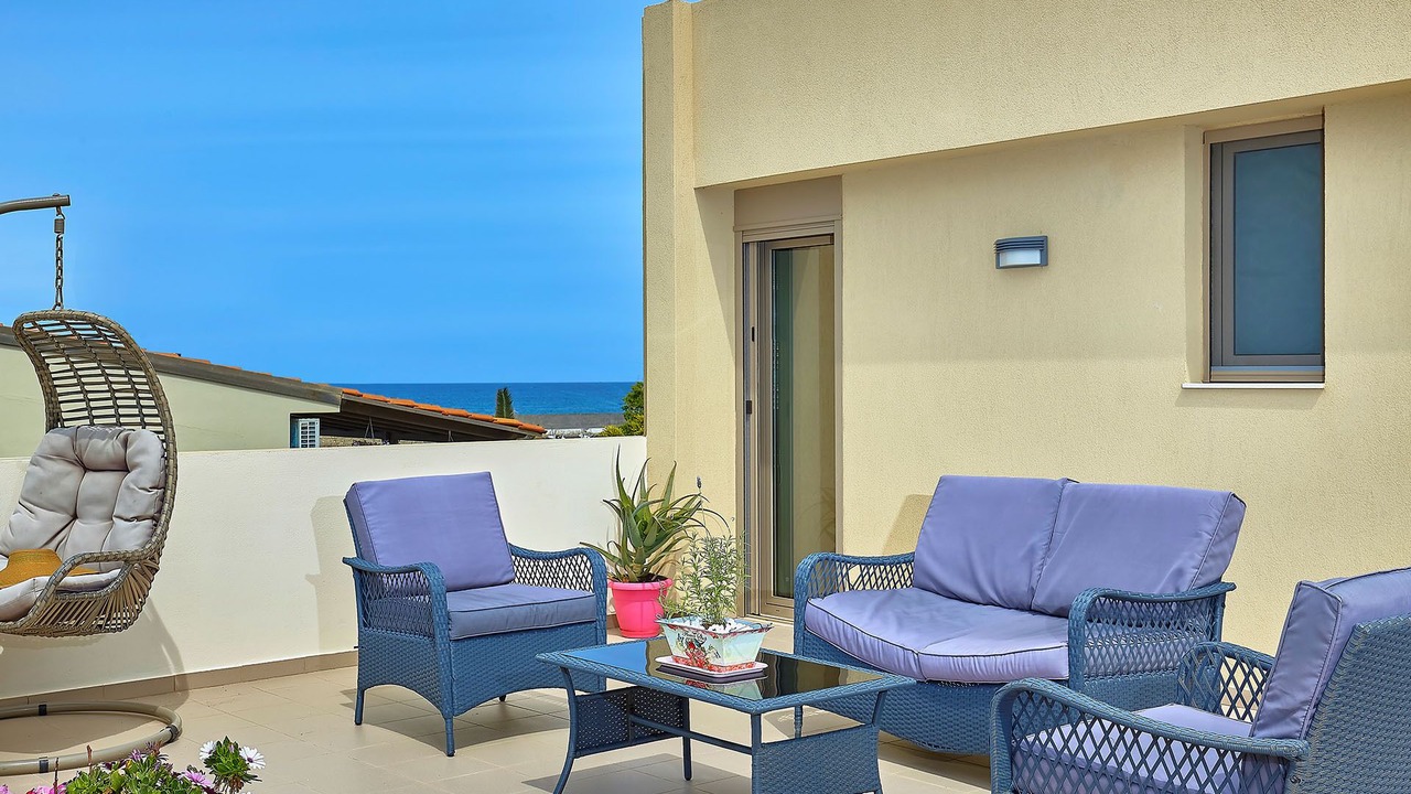 Photo of Patio Balcony in Gournai