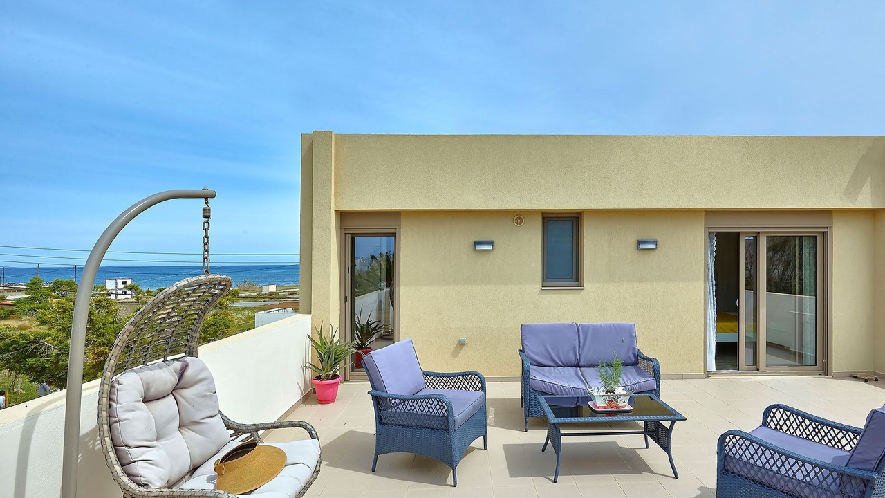 Photo of Patio Balcony in Gournai