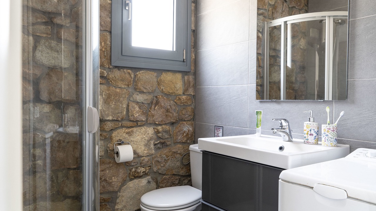 Photo of Bathroom in Sithonia