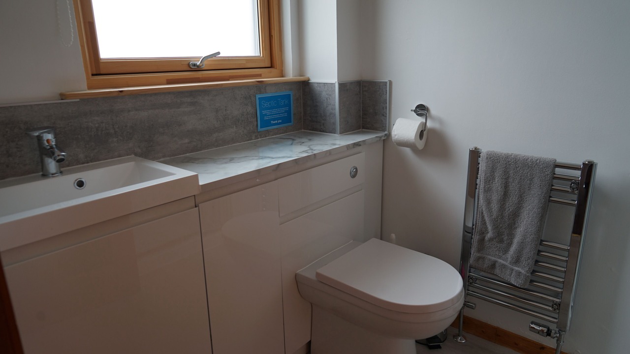 Photo of Bathroom in Muirshearlich