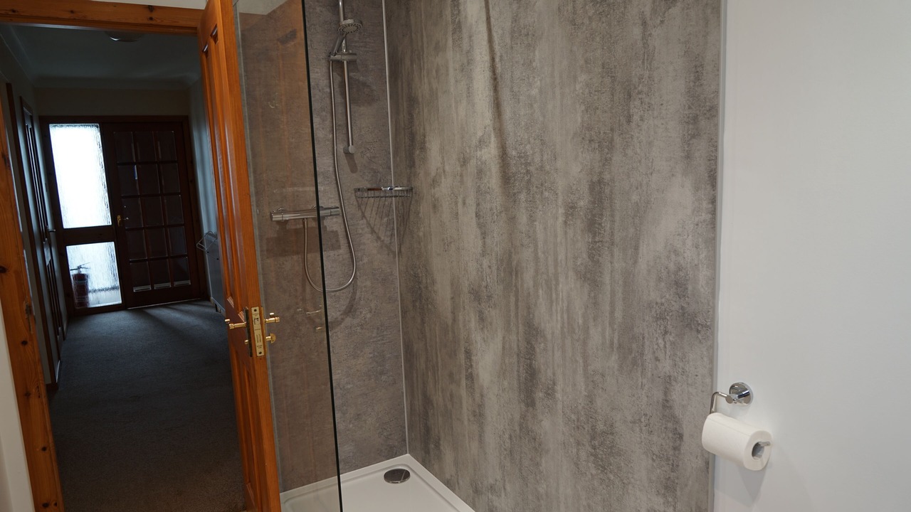 Photo of Bathroom in Muirshearlich