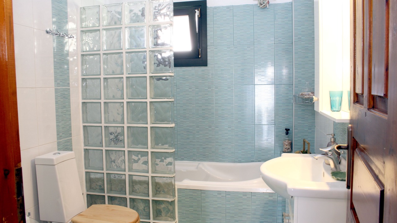 Photo of Bathroom in Agios Nikolaos