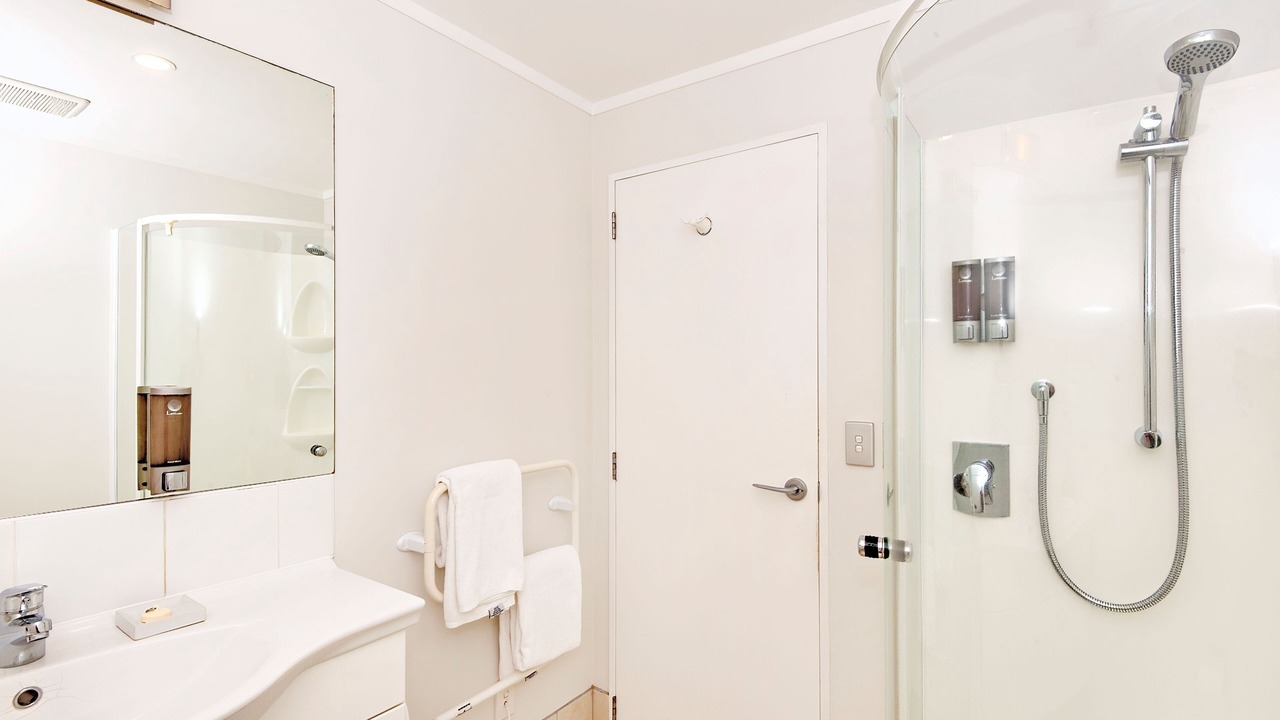 Photo of Bathroom in Ohope