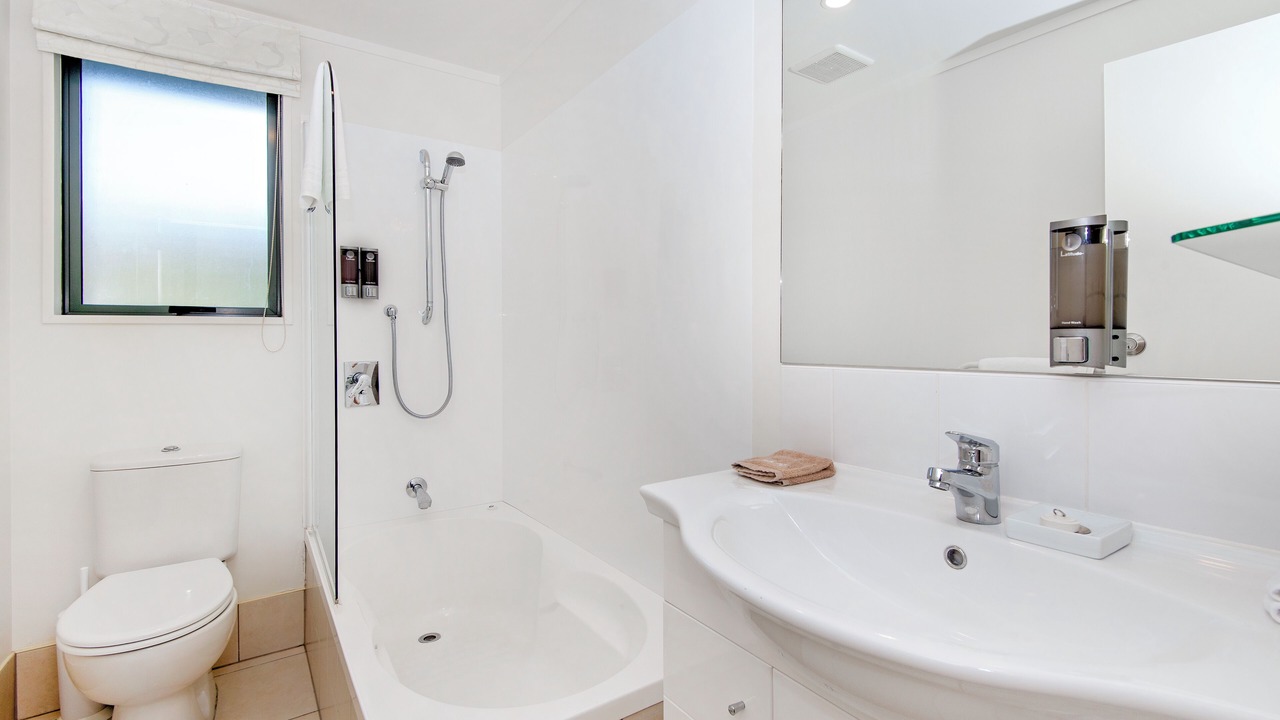 Photo of Bathroom in Ohope