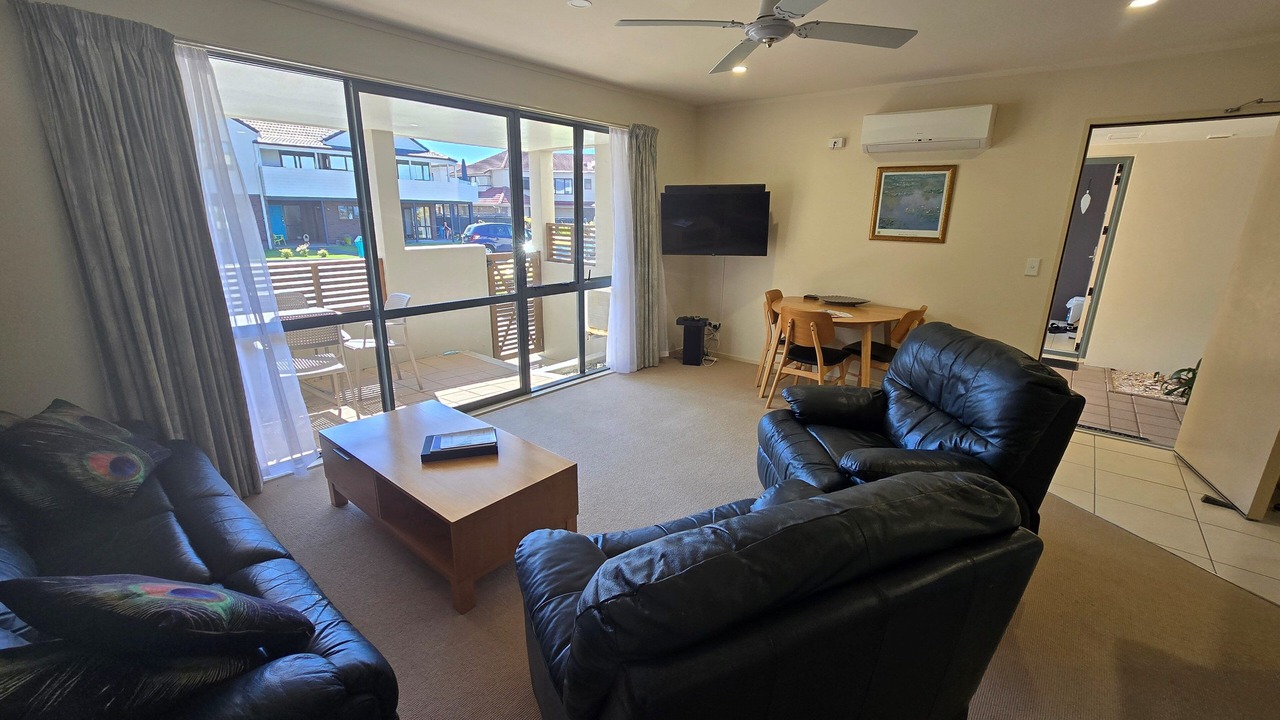 Photo of Livingroom in Ohope