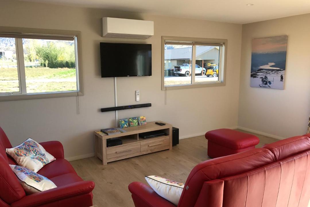 Photo of Livingroom in Lowburn