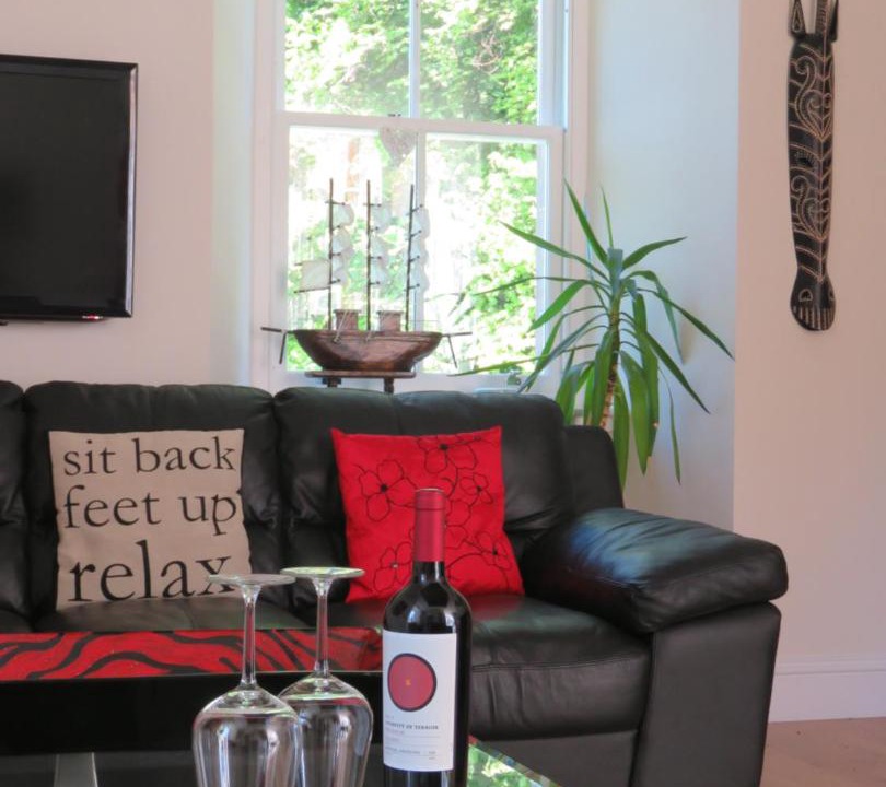 Photo of Livingroom in Melrose