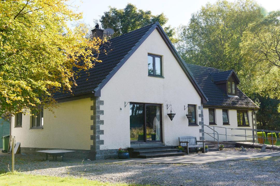 Photo of Buildings in Torlundy